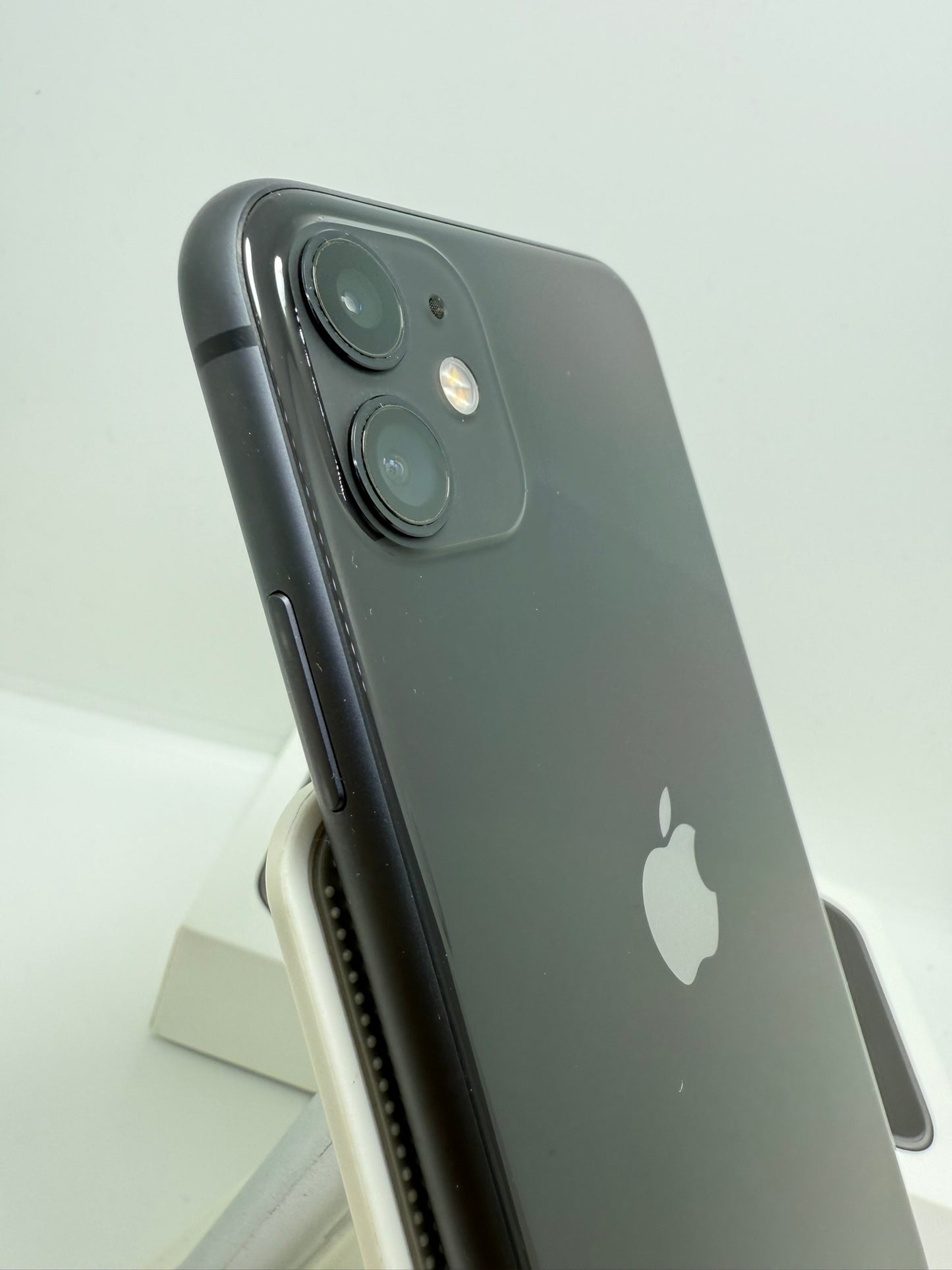 Iphone 11 64GB 100%