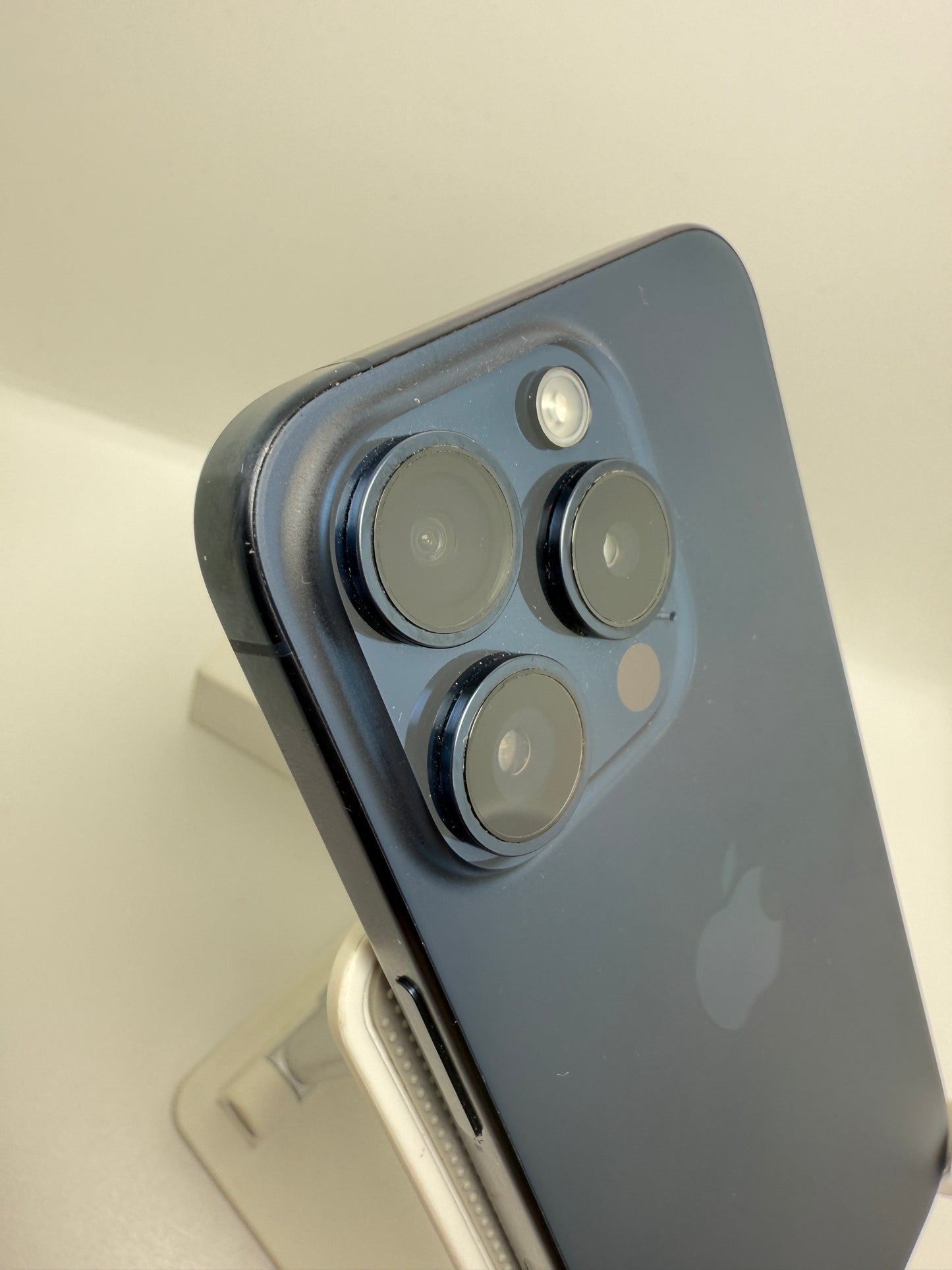Iphone 15 Pro 256GB 100%