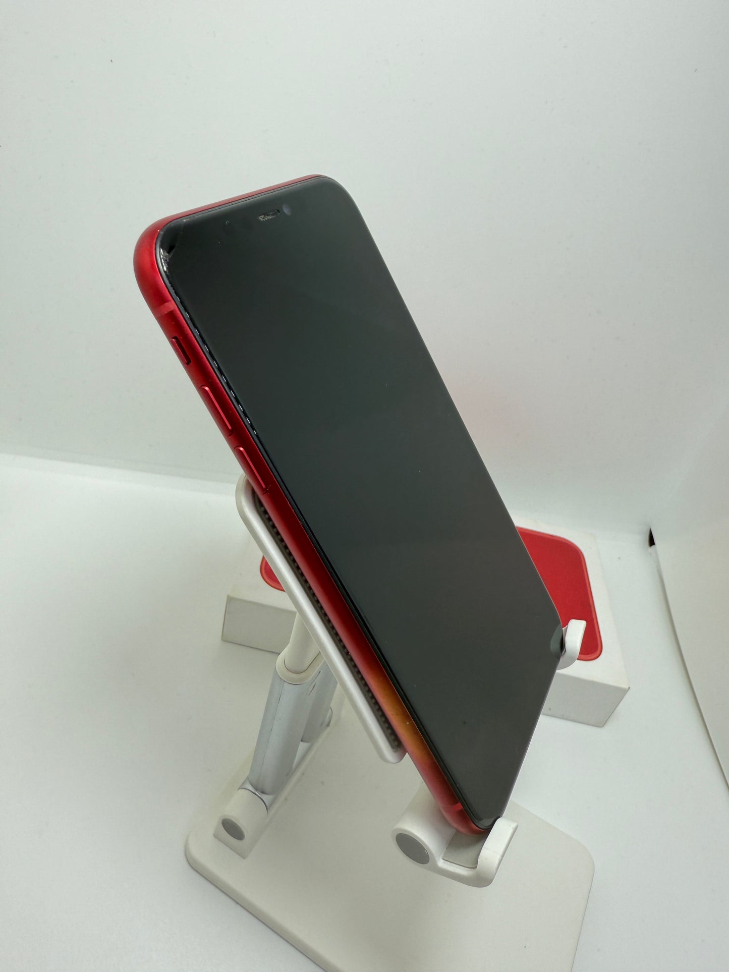 Iphone 11 128 GB 100% detalle