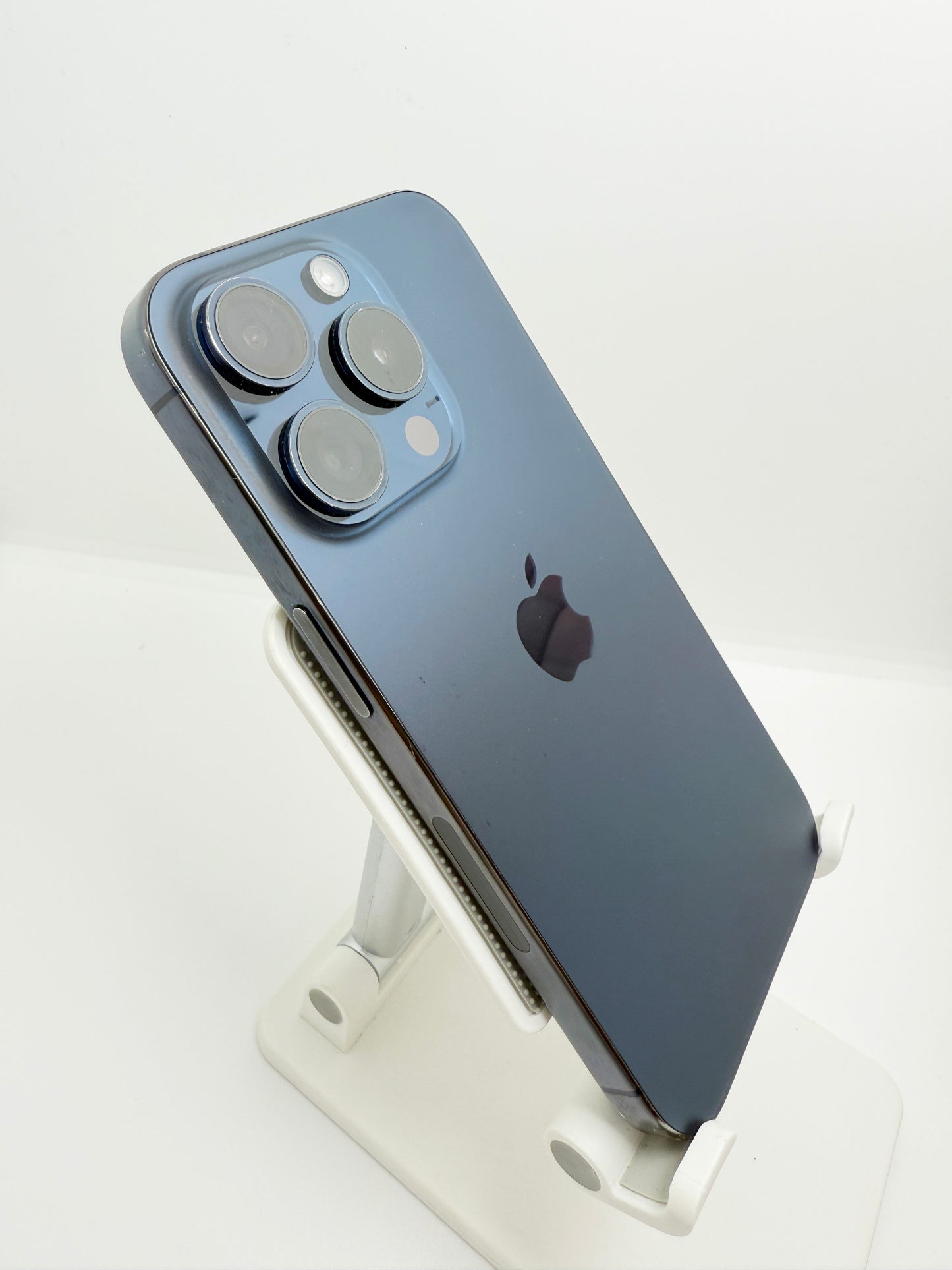 Iphone 15 Pro 128 GB 90%