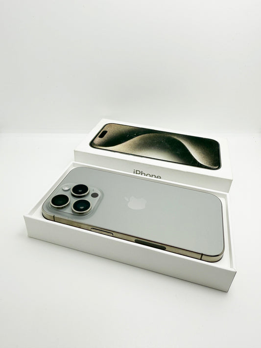 Iphone 15 Pro 256GB 90%