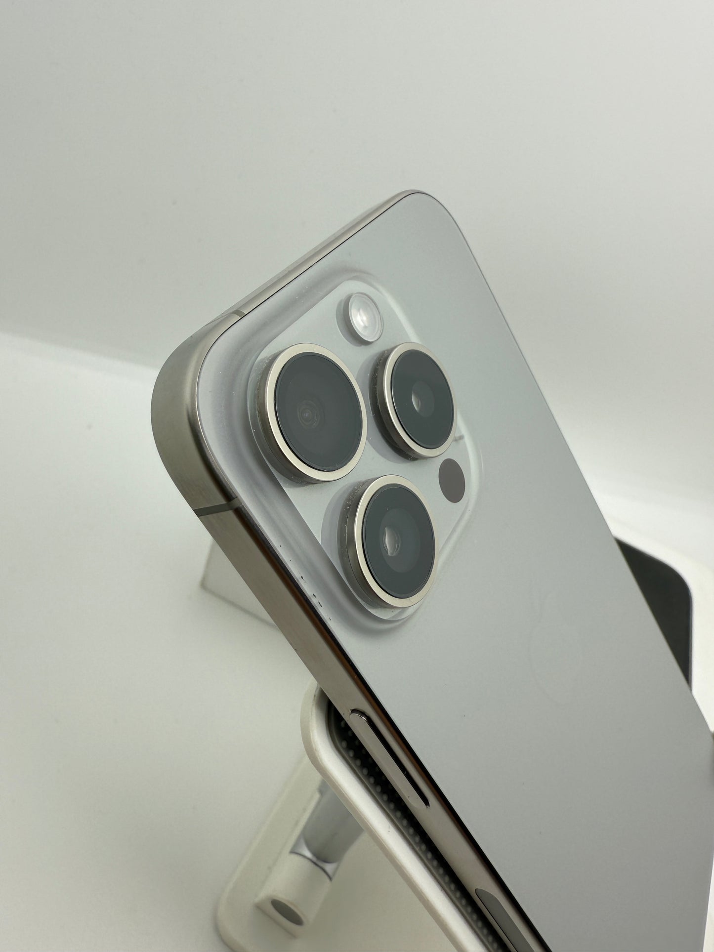 Iphone 15 Pro 256GB 90%