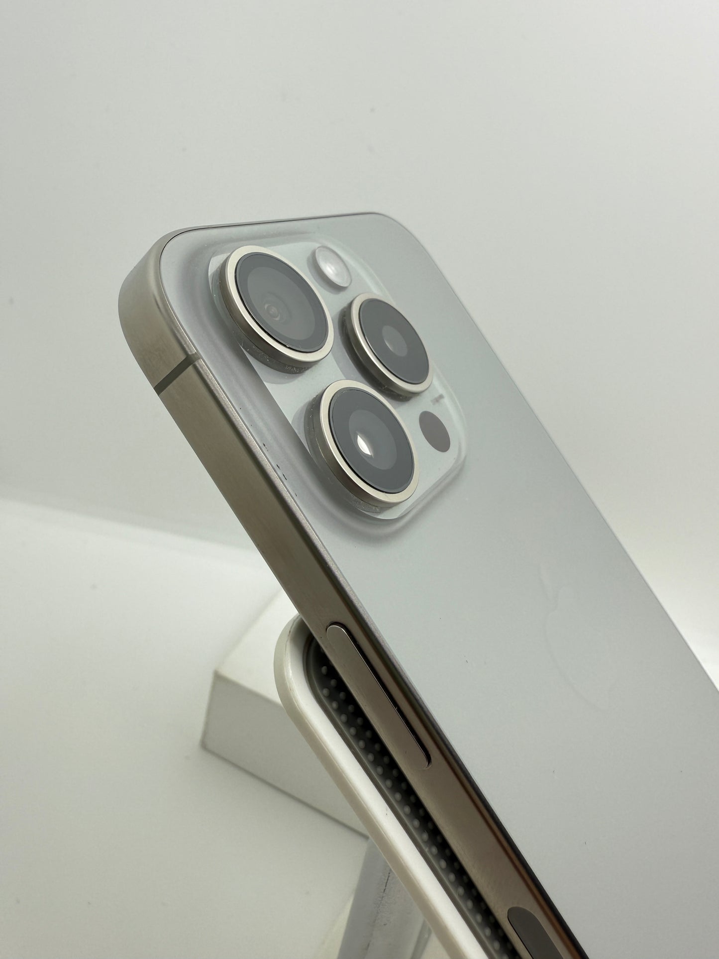 Iphone 15 Pro 256GB 90%