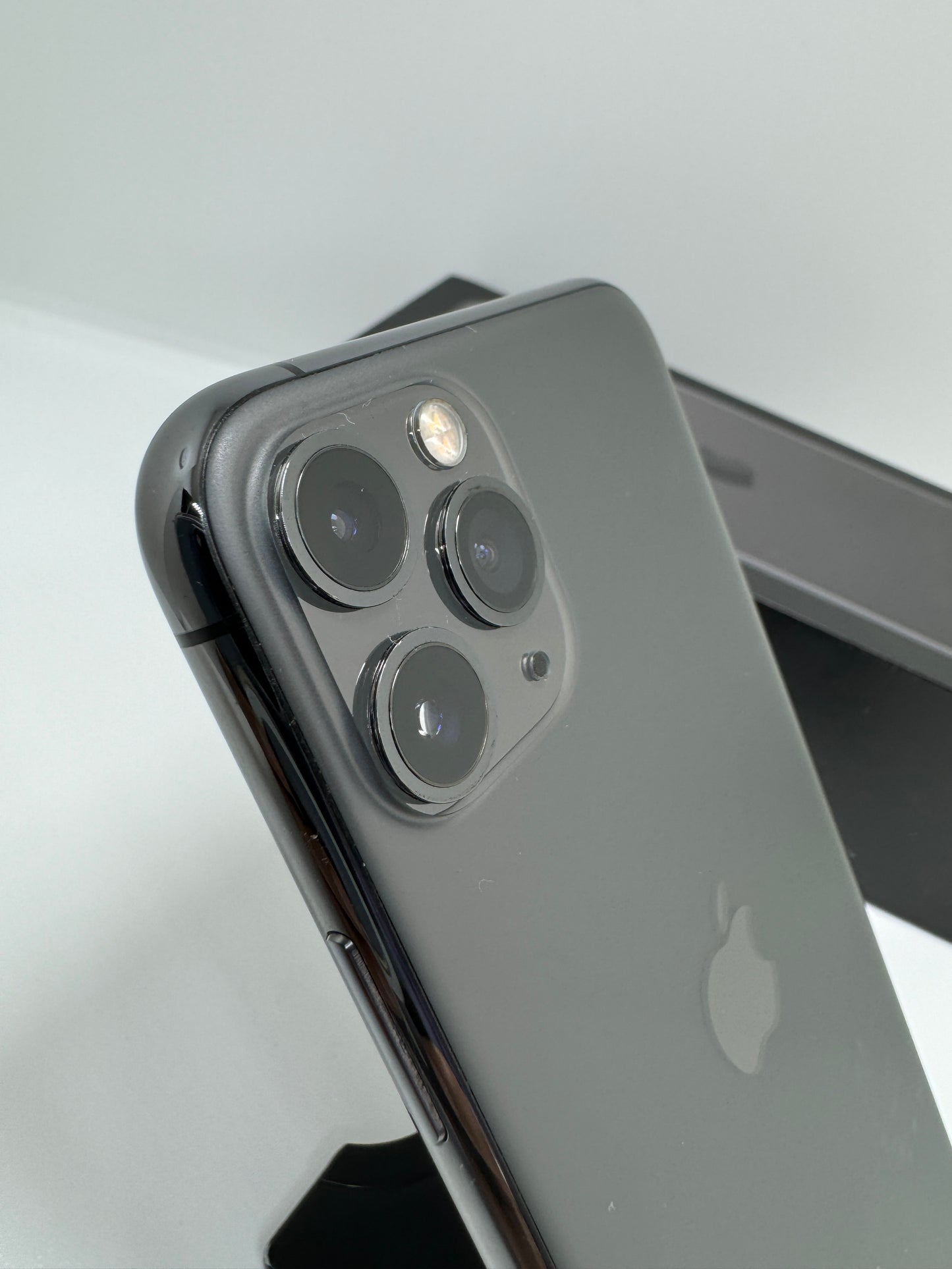 Iphone 11 Pro 256 GB 100% Detalle