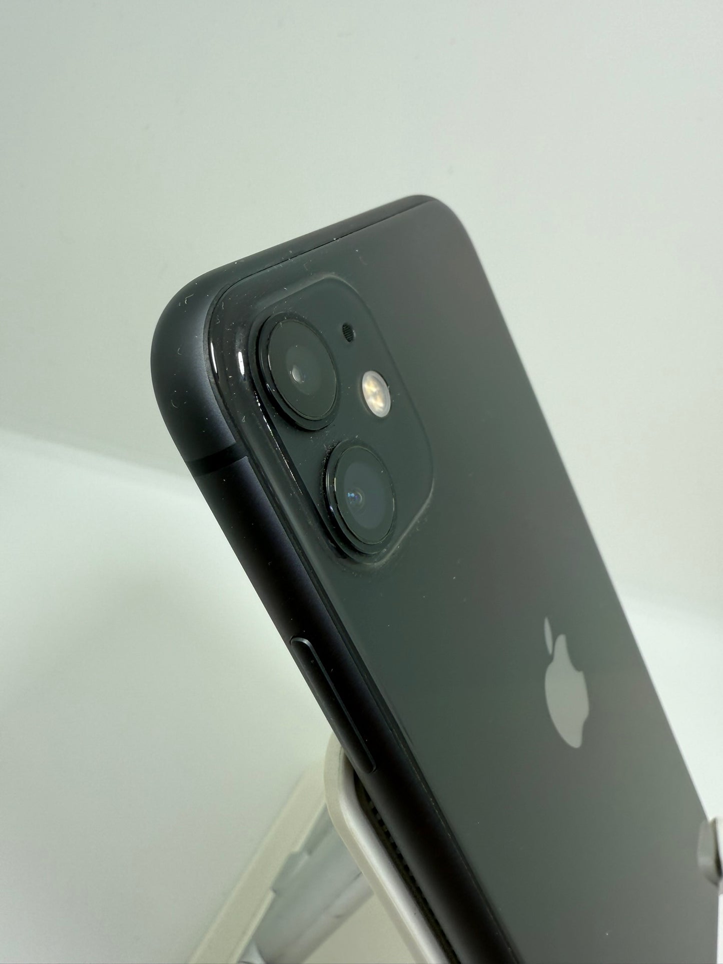 Iphone 11 64 GB 90%