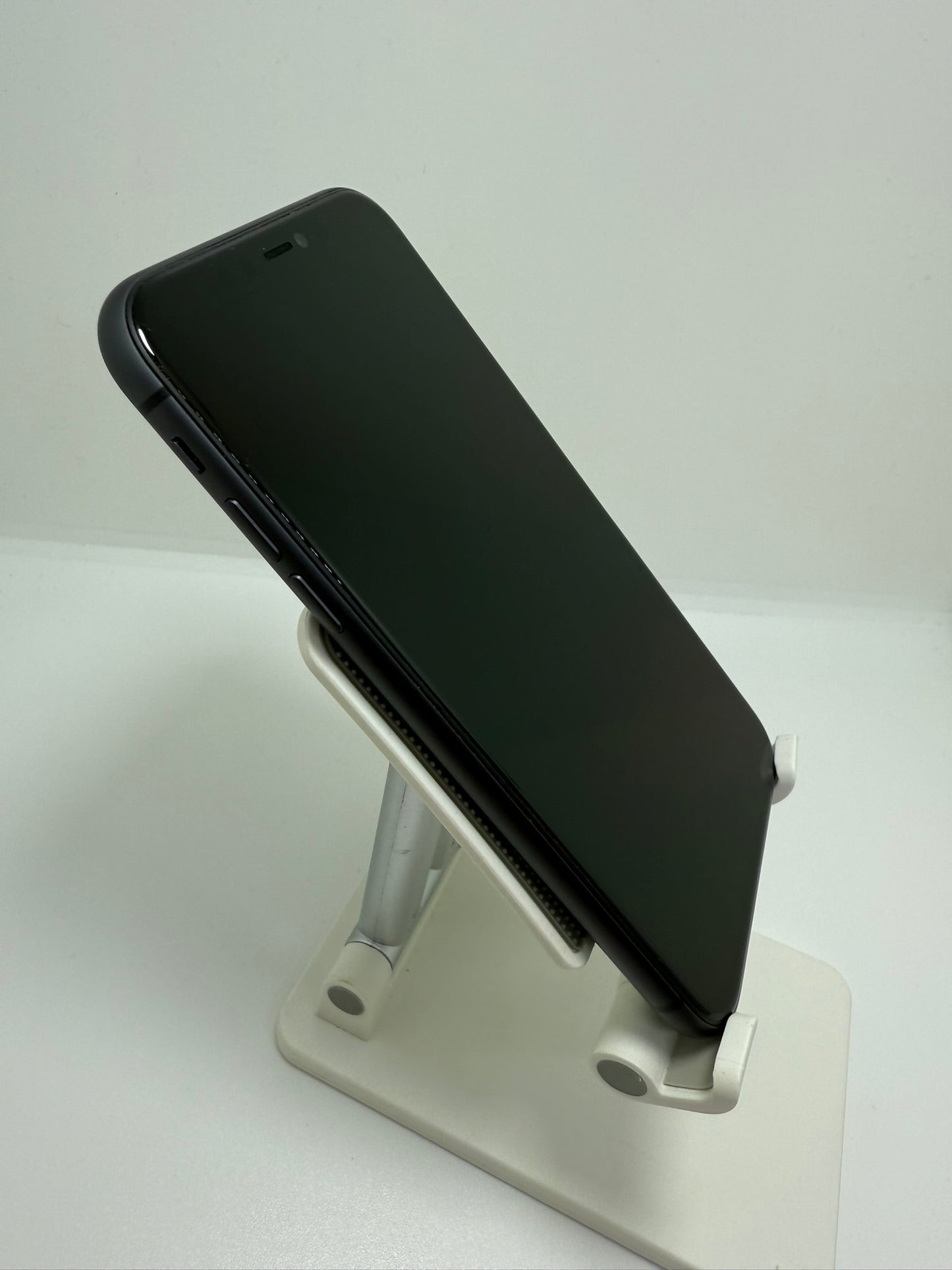 Iphone 11 64 GB 90%