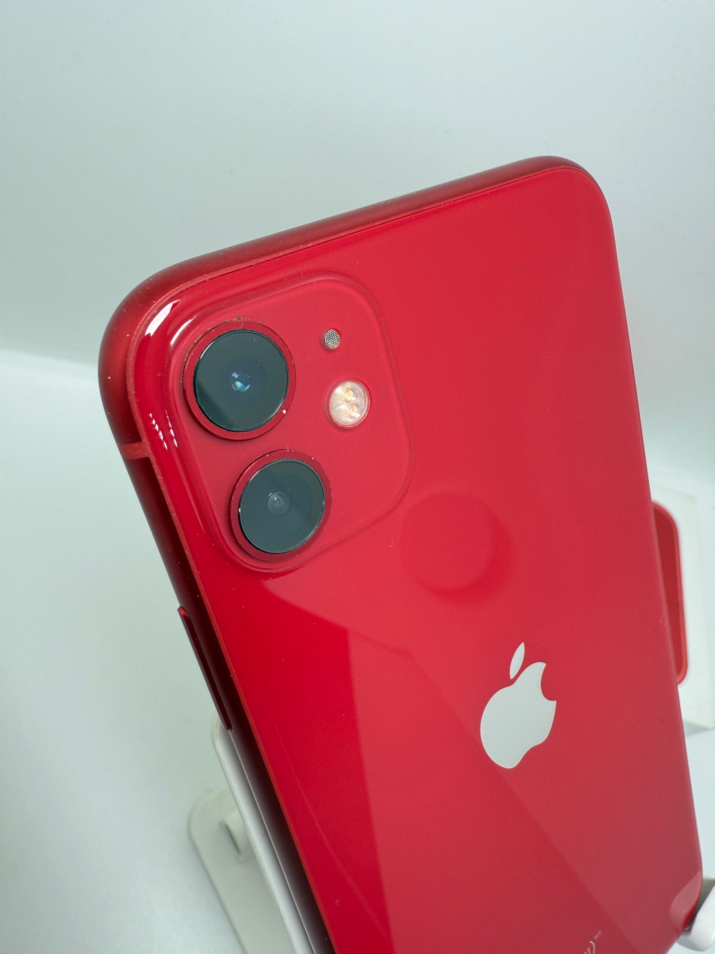 Iphone 11 128 GB 100% detalle